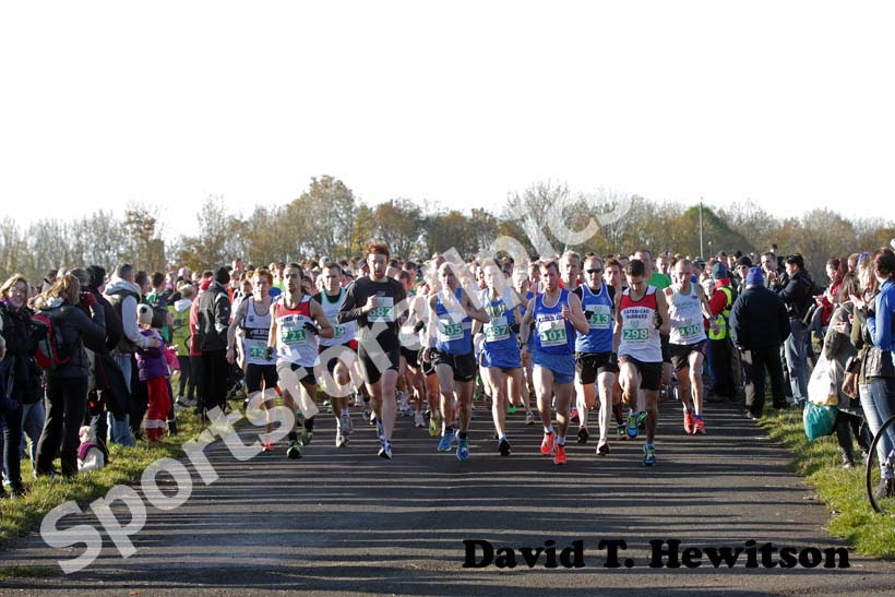 Start of the Heaton Memorial Road Race.